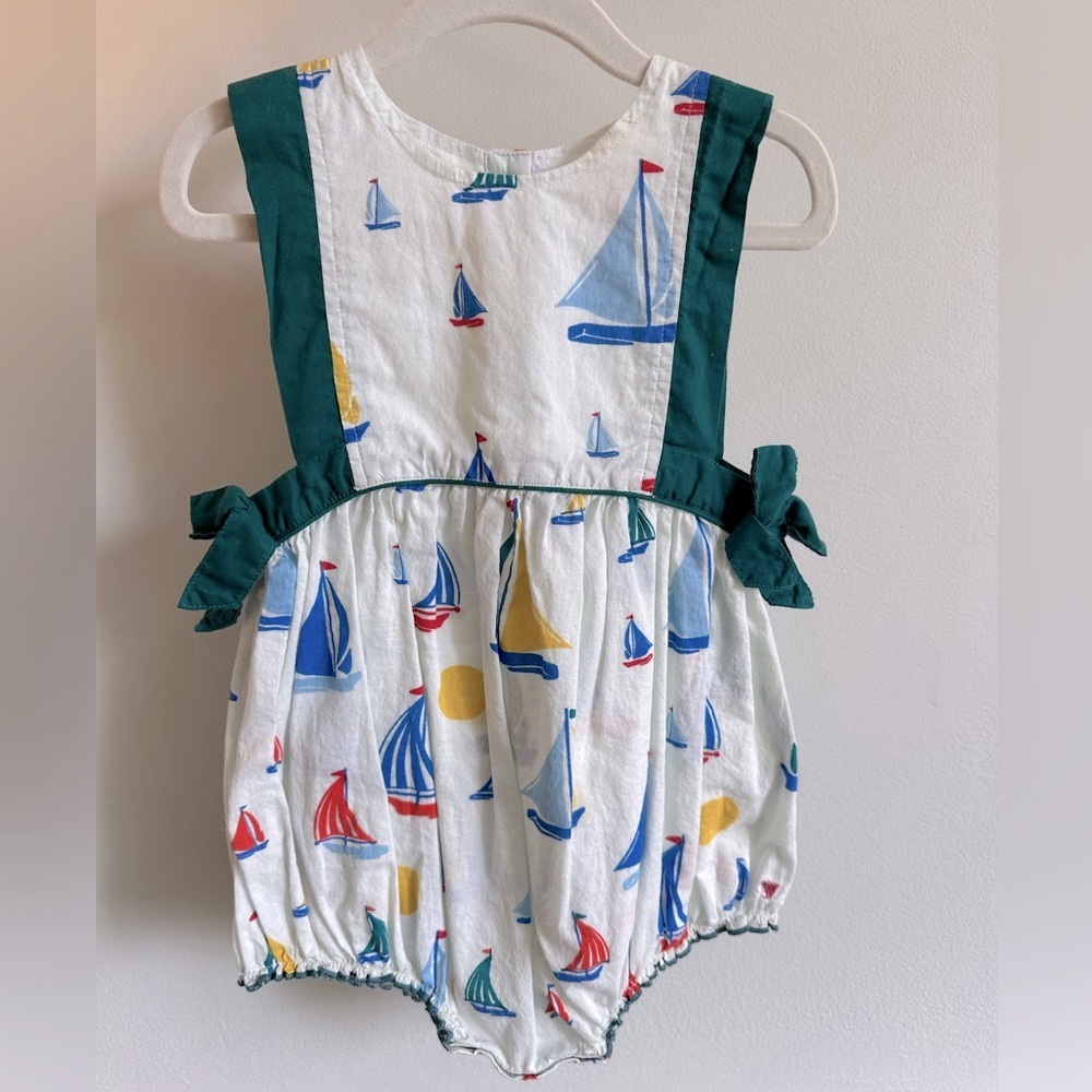 Pink Chicken Nautical Sailboat Bubble
